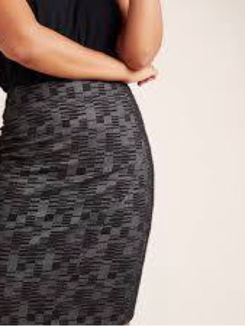 Anthropologie Textured Black and Gray Pencil Skirt - Sleek Workwear